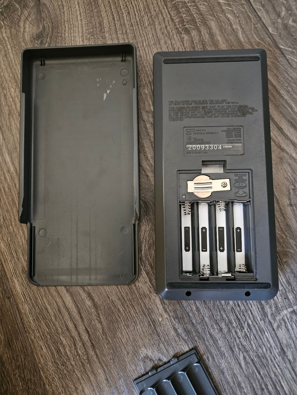 Texas Instrument Graphing Calculator - Picture 5 of 6